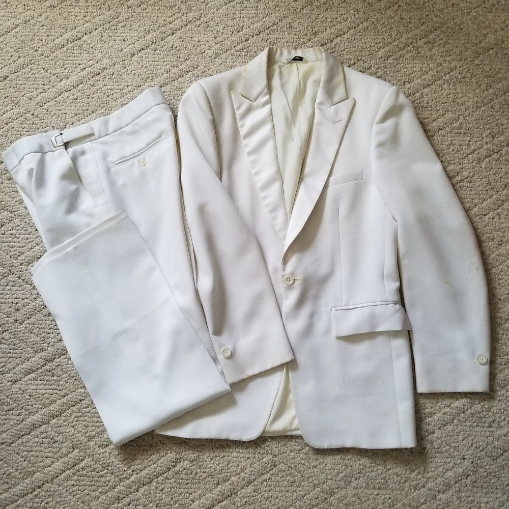 White tuxedo 36R-38R